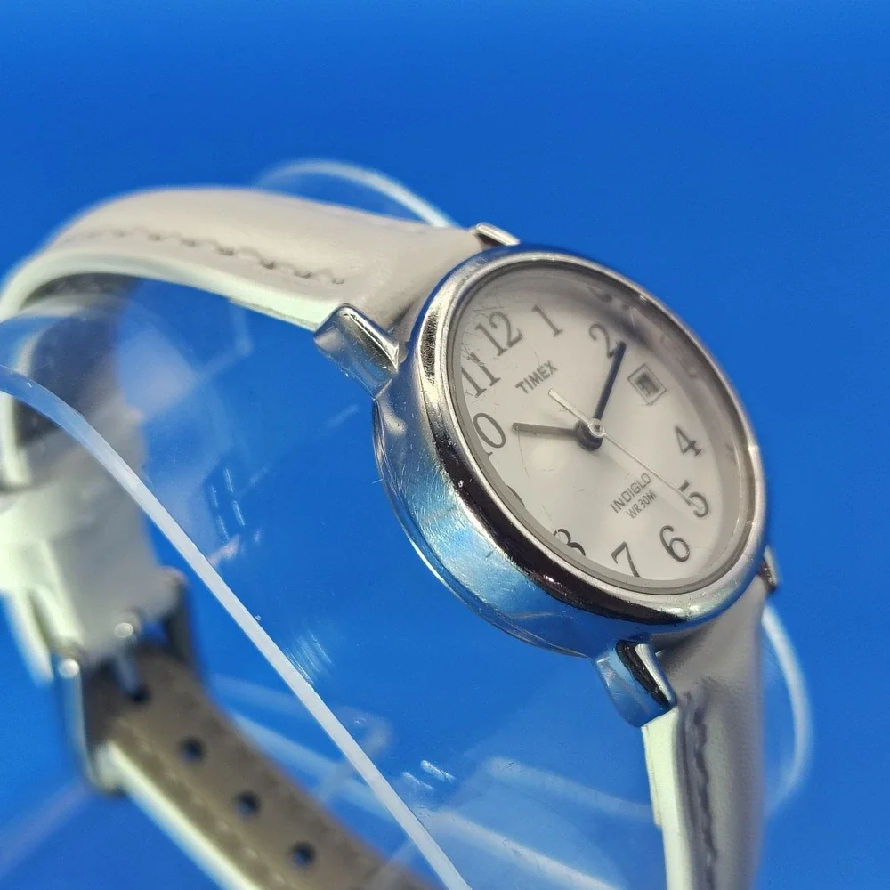 Vintage 2008 Timex Easy Reader Indiglo 25mm Women's‎ Quartz Watch Restored